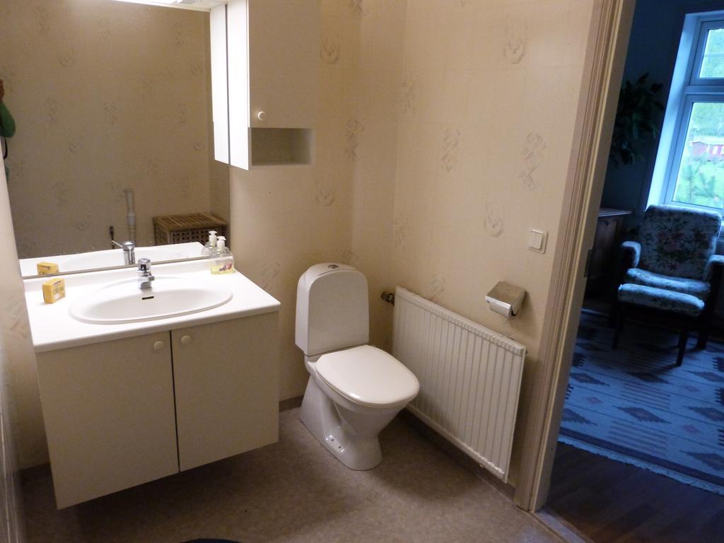 StölletRosa Huset Osebolアパートメント 部屋 写真